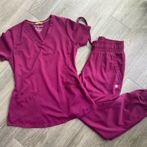 Healing hands scrub set